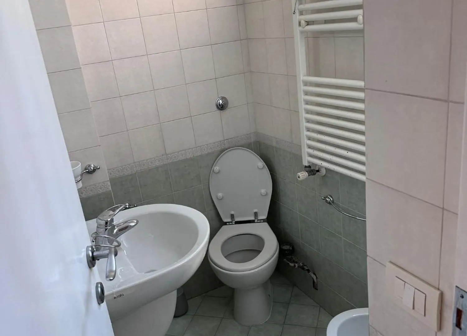 Larisa Home Apartment Rome