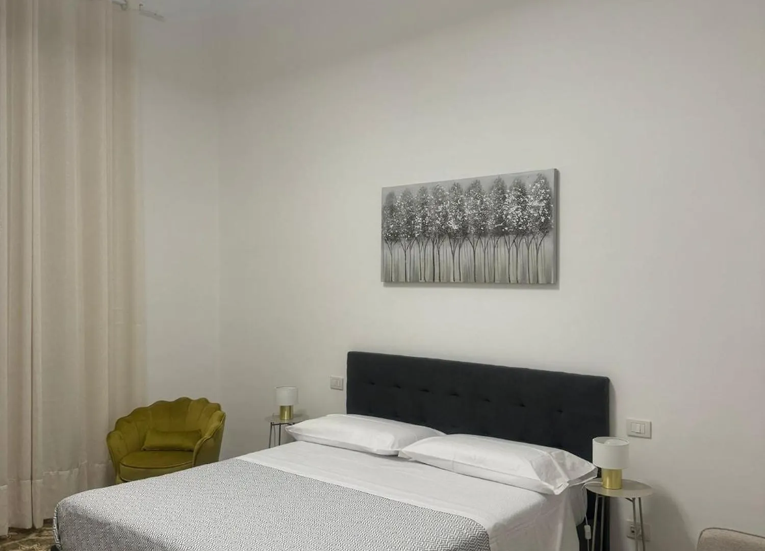 Larisa Home Apartment Rome